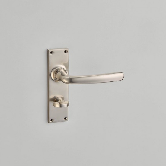 Croft 7202B Floe Door Handle on Square Backplate 