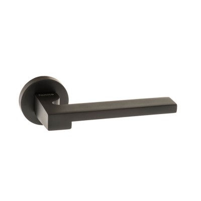 Atlantic UK Forme Ginevra FMR430 Door Handle on a Round Minimal Rose