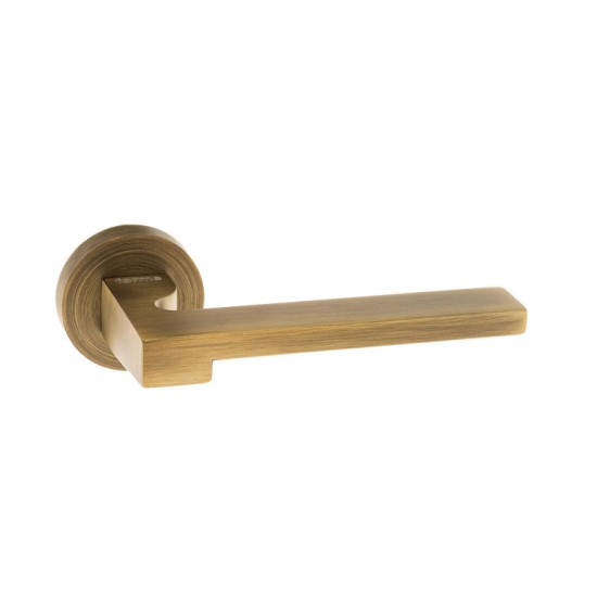 Atlantic UK Forme Ginevra FMR430 Door Handle on a Round Minimal Rose