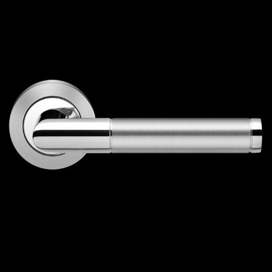 Karcher Design Rio ER34 Door Lever Handle on a Round Rose