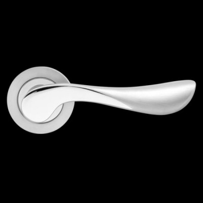 Karcher Design Stockholm ER79 Door Lever Handle on a Round Rose