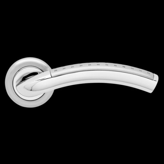 Karcher Design Phoenix R40 Door Lever Handle on a Round Rose