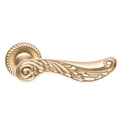 Mandelli Sixty Door Handle on a Rose