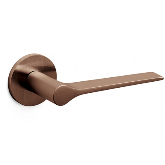 Olivari Lama L Door Handle on a Slim Round Rose 