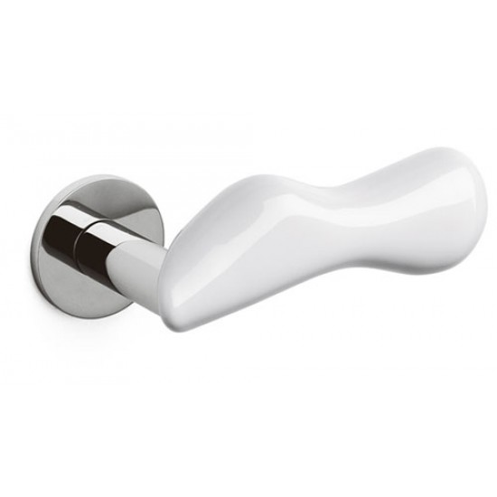 Olivari Chelsea Door Handle on a Round Rose 