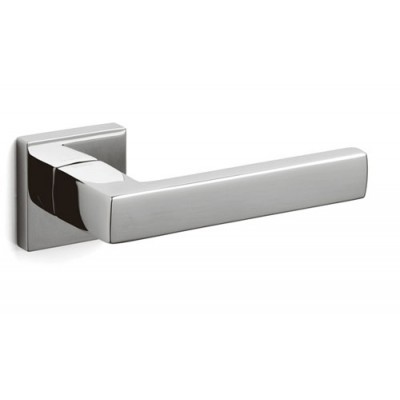 Olivari Planet Q Door Handle on a Square Rose