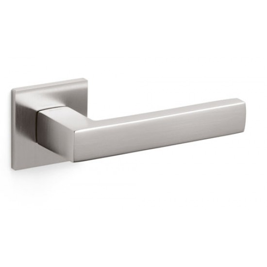 Olivari Planet QB Door Handle on a Square Rose