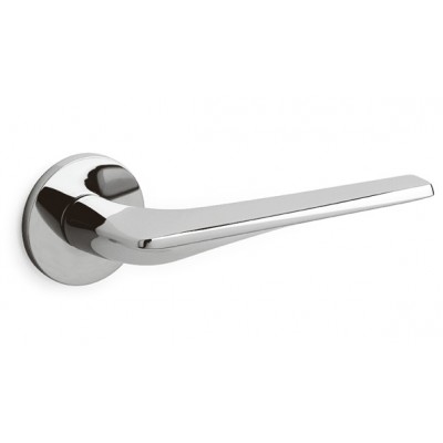 Olivari Twist Door Handle on a Round Rose 