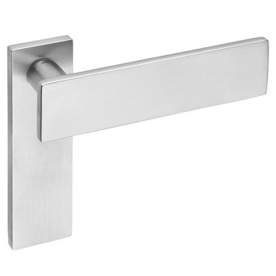 DND by Martinelli Due Lever Door Handle on Backplate