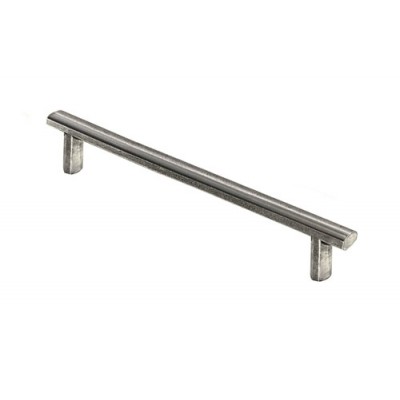 Finesse Design Croxdale Bar Handle in Pewter