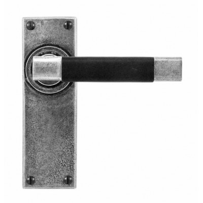 Finesse Design Jedburgh Range Latch Door Handle on a Back Plate in Pewter