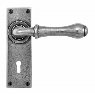 Finesse Design Derwent Range Lock Door Handle on a Back Plate in Pewter