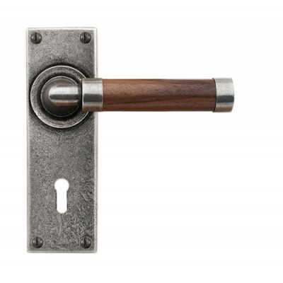 Finesse Design Milton Range Lock Door Handle on a Back Plate in Pewter