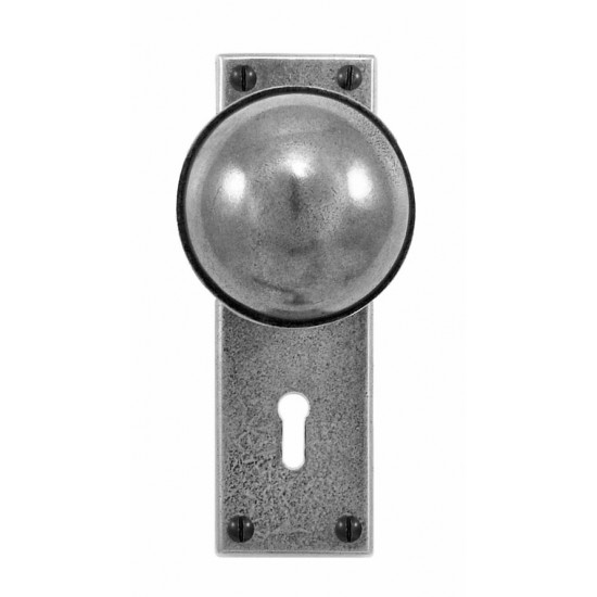 Finesse Design Beamish Range Door Knob on a Lock / Key Hole Back Plate in Pewter