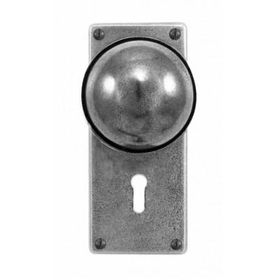 Finesse Design Beamish Range Door Knob on a Jesmond Lock / Key Hole Back Plate in Pewter