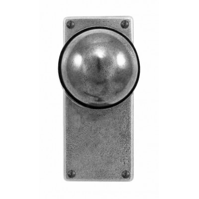 Finesse Design Beamish Range Door Knob on a Jesmond Back Plate in Pewter