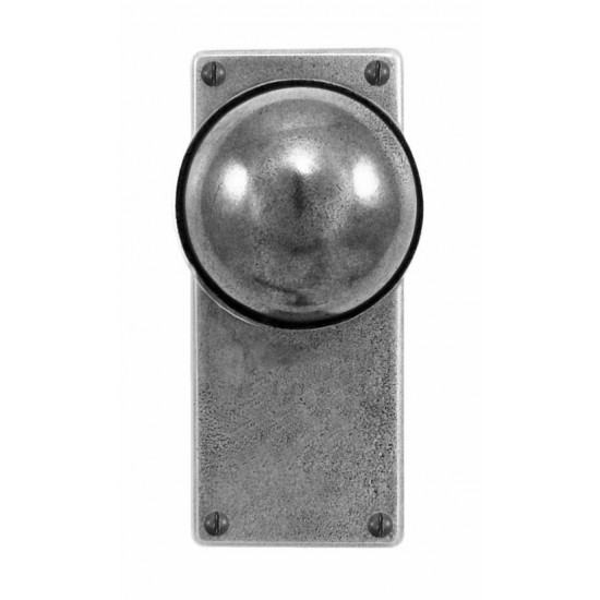 Finesse Design Beamish Range Door Knob on a Jesmond Back Plate in Pewter