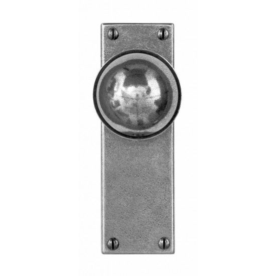 Finesse Design Pelton Range Door Knob on a Back Plate in Pewter