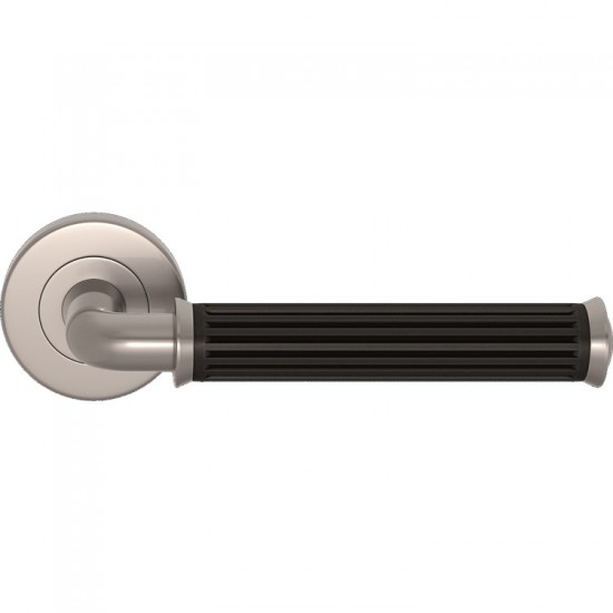 Norton Pipe Recess Amalfine Door Handle on Round Rose